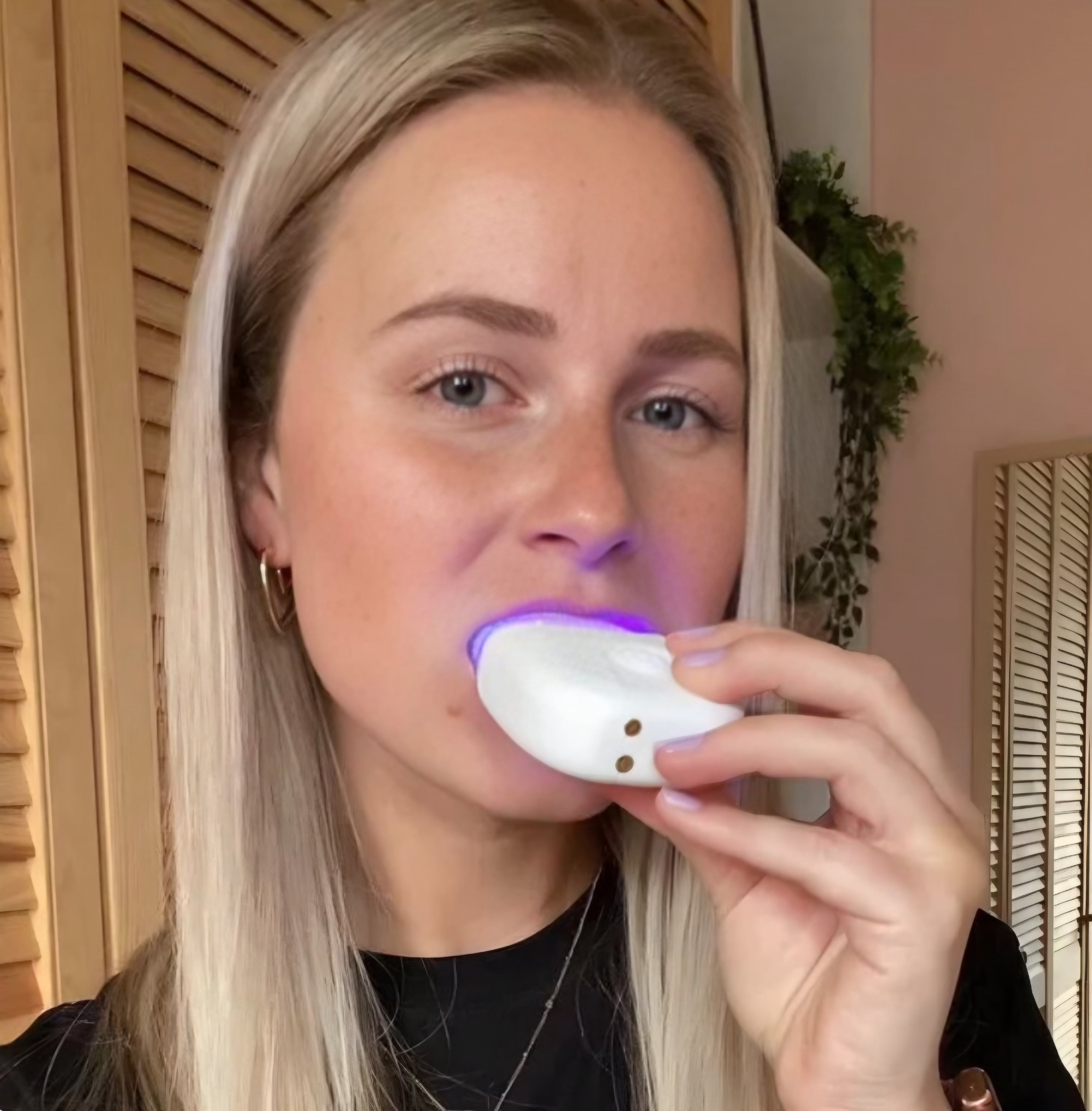 Curvesmile Toothbrush